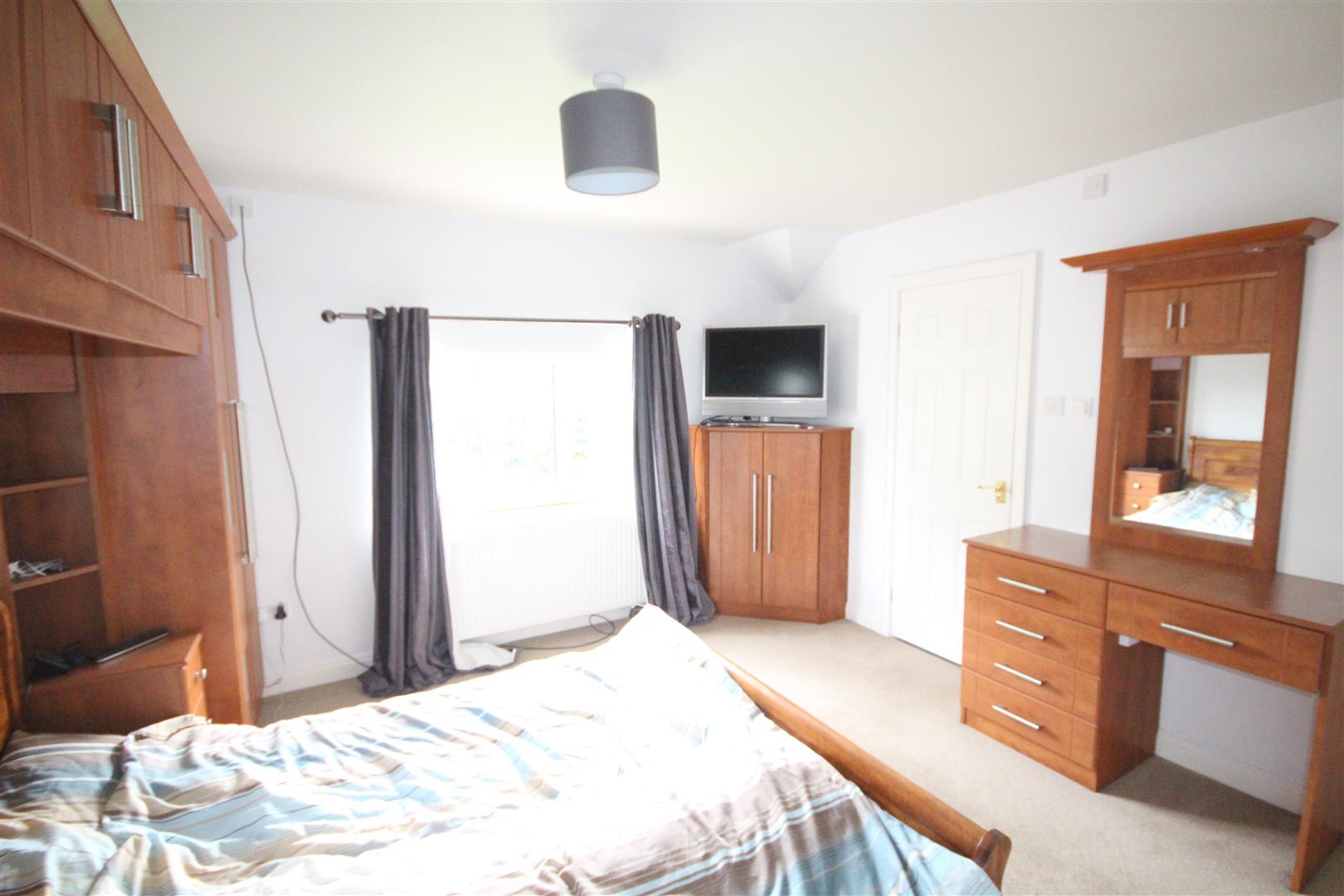 4 bedroom detached house SSTC in Foulridge, Colne - IMG_9146.jpg